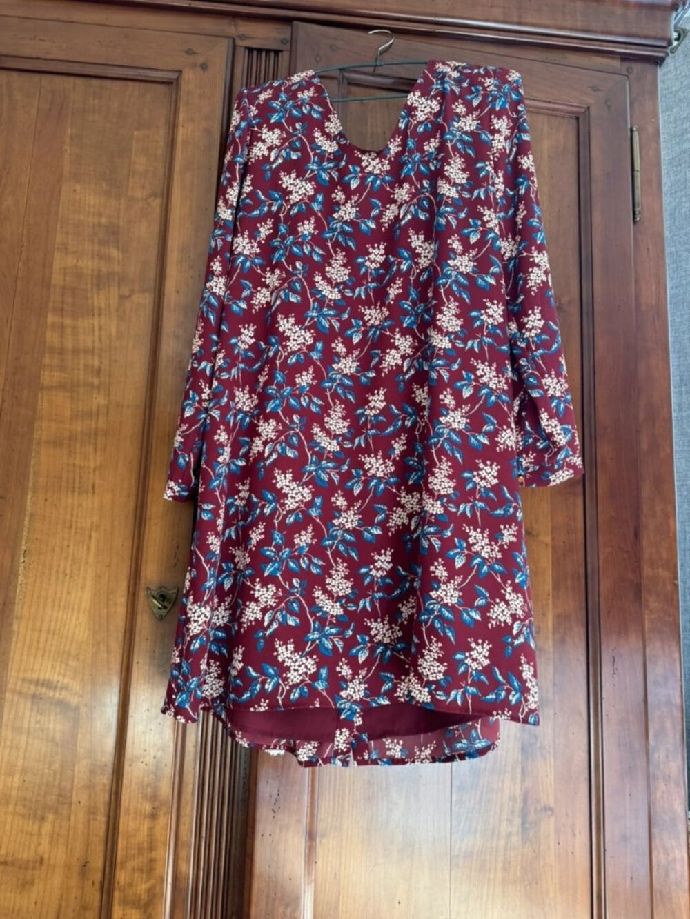 Burgundy Floral Long Sleeve Shift Dress Women's Size M